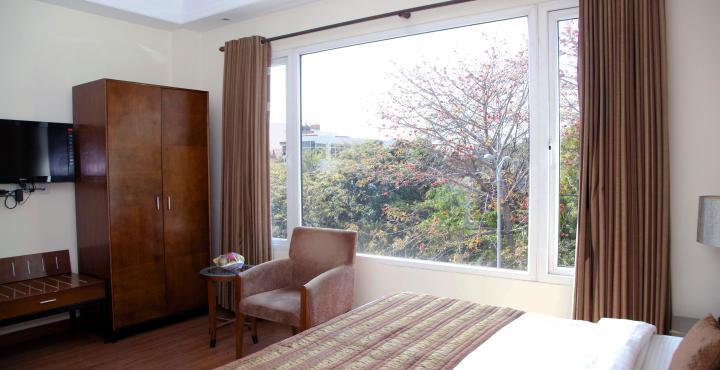 Alpina Hotels & Suites Nueva Delhi Exterior foto