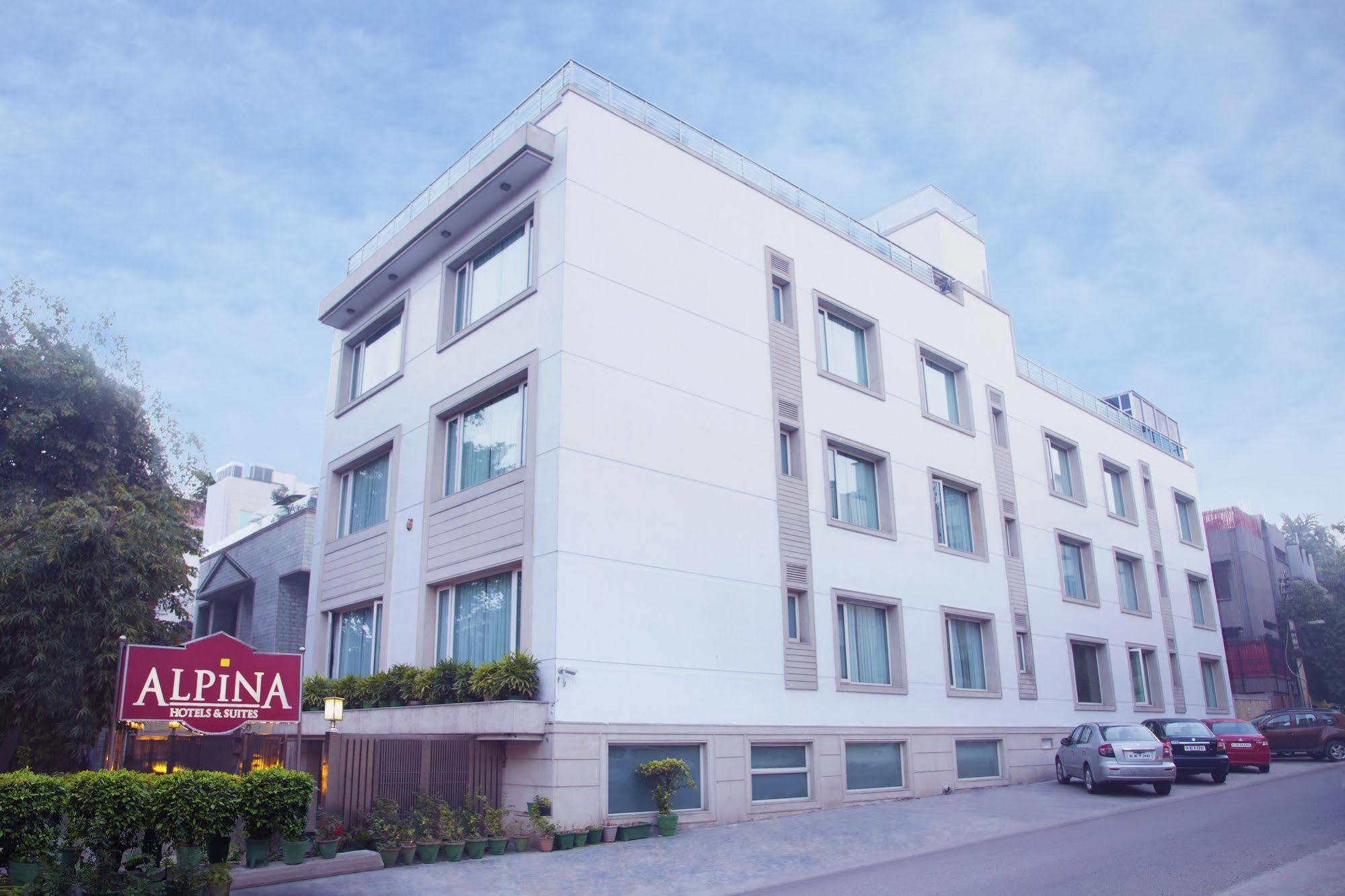 Alpina Hotels & Suites Nueva Delhi Exterior foto